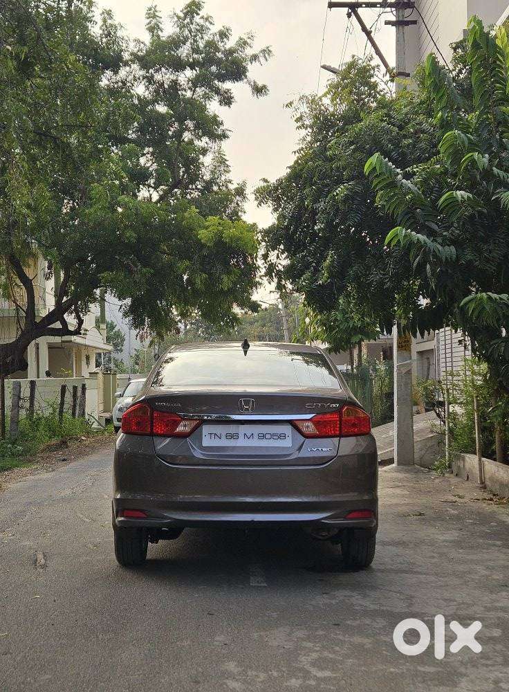 Honda City V At Sunroof, 2015, Petrol