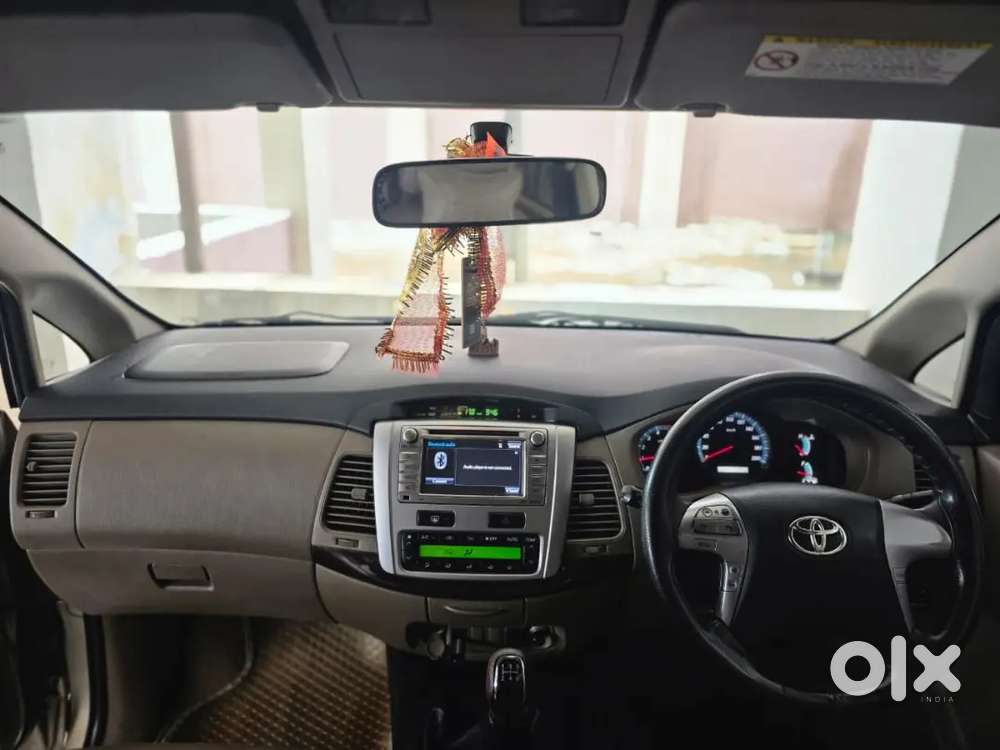 Toyota Innova 2.5 Vx 2015