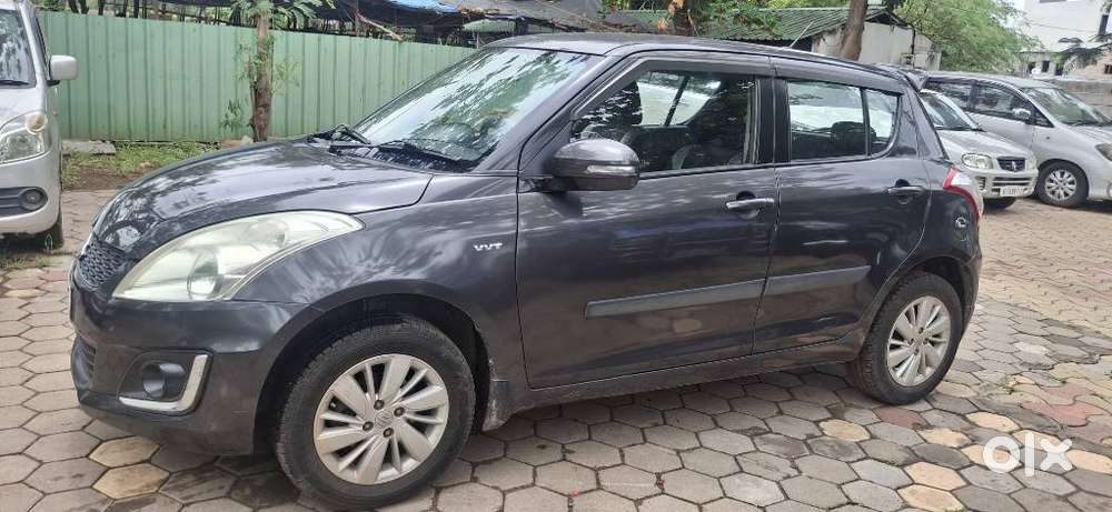 Maruti Suzuki Swift Vvt Zxi, 2015, Petrol