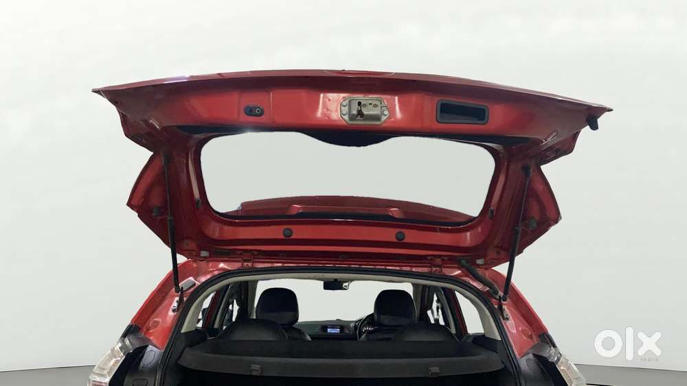 Tata Nexon 1.2 Revotron Xm, 2019, Petrol