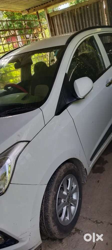 Hyundai Grand I10 2014 Petrol 83 Km Driven.