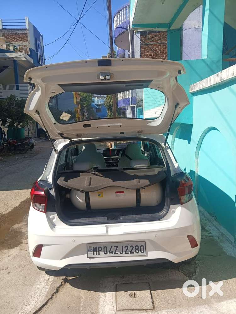 Hyundai Grand I10 2023 Sportz Cng