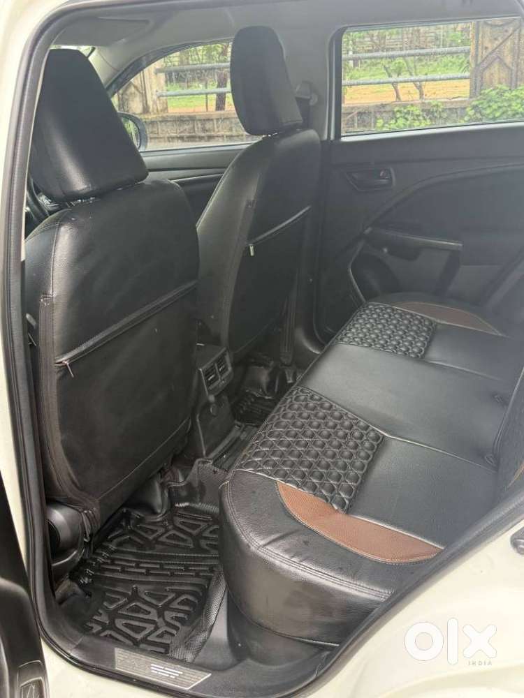 Maruti Suzuki Brezza 1.5 Vxi Smart Hybrid, 2023, Petrol