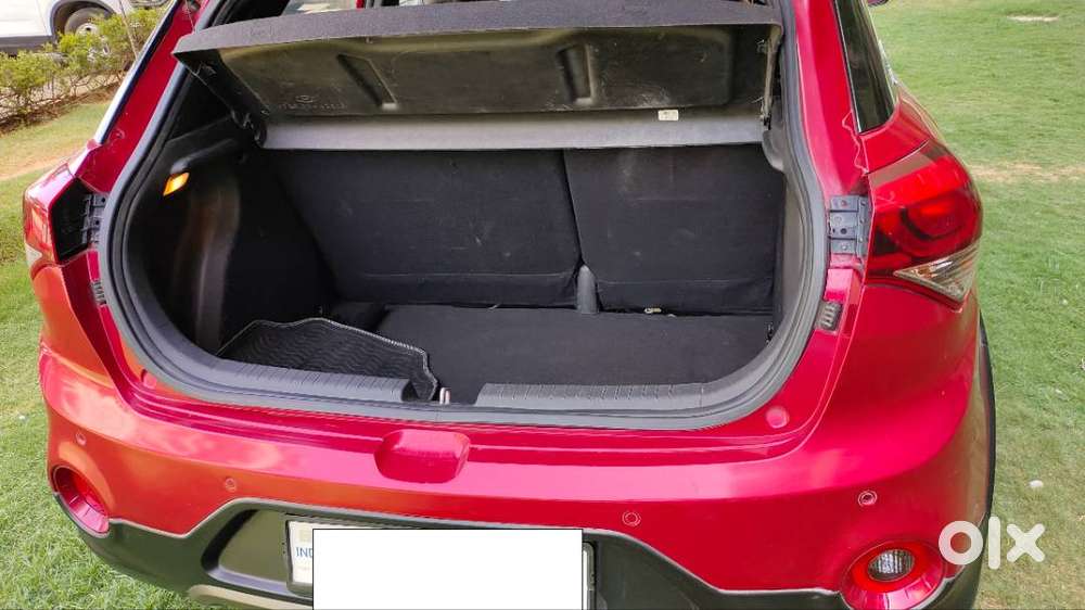 Hyundai I20 Active 2015 Cng, 116999 Km Personal Driven