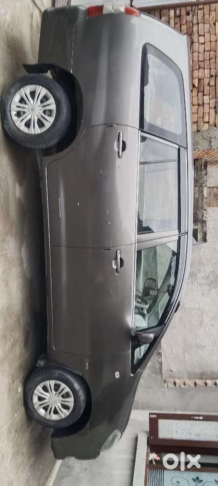 Toyota Innova 2010 Diesel 180000 Km Driven