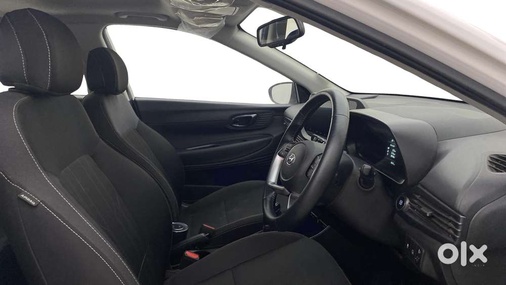 Hyundai New I20 1.2 Asta (o) Ivt, 2023, Petrol