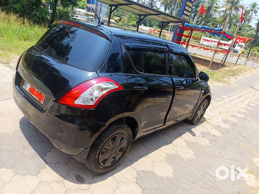 Showroom Condition.4 New Tyres Pakka Neat Desal Swift.full Work Done.
