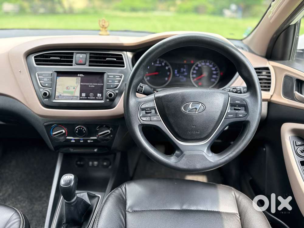 Hyundai I20 Sportz 1.2 Vtvt, 2020, Petrol