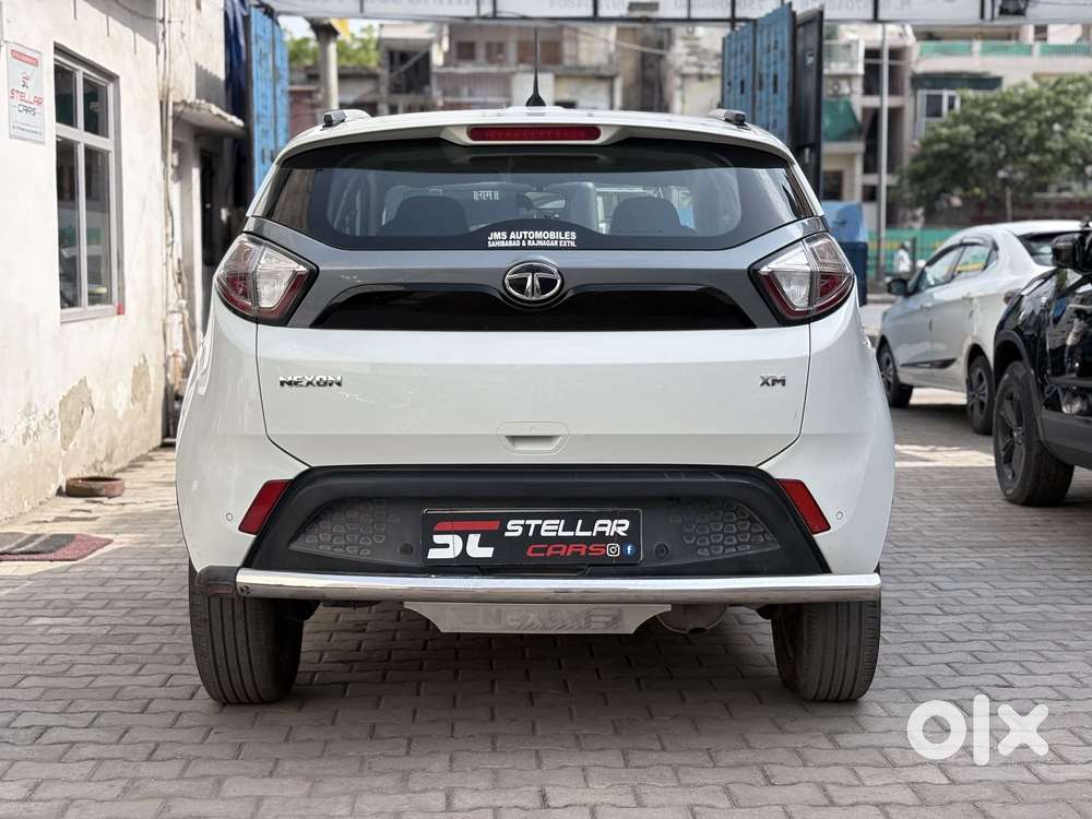 Tata Nexon 1.2 Revotron Xm (s), 2019, Petrol