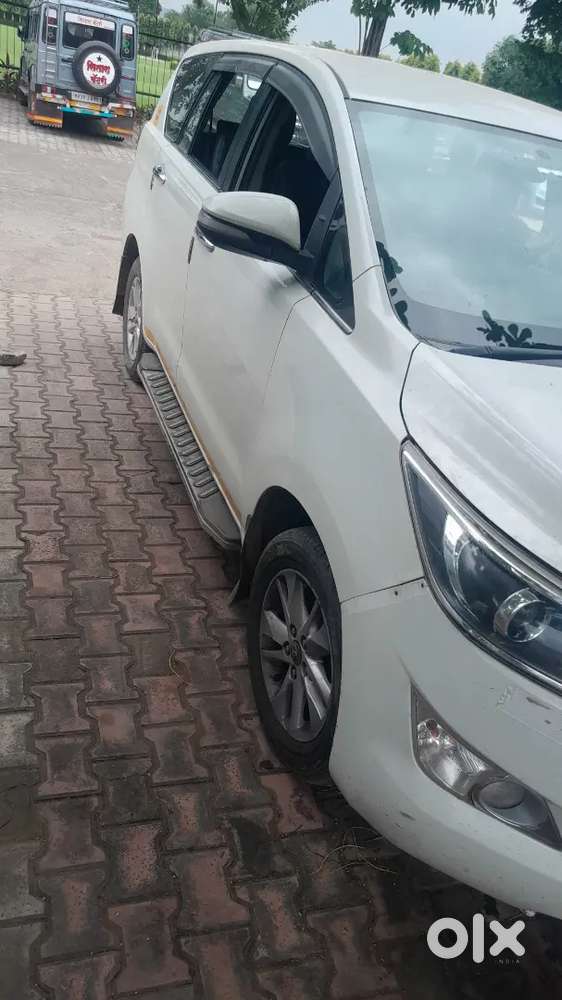 Toyota Innova Crysta 2018 Diesel Manual