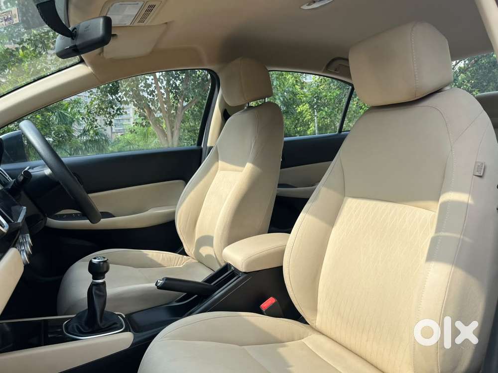Honda City 1.5 V 5th Gen I-vtec Mt, 2022, Petrol