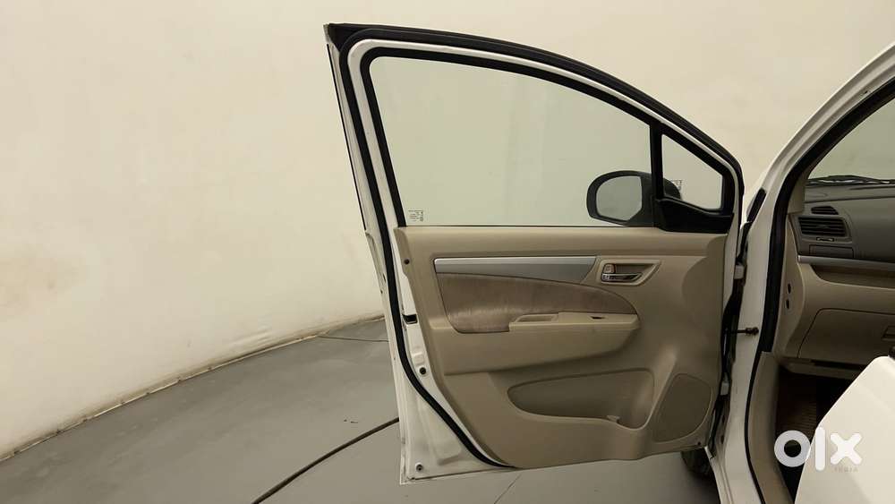 Maruti Suzuki Ertiga 1.5 Vxi, 2013, Petrol