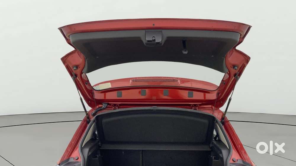 Volkswagen Taigun 1.0 Tsi Highline At, 2022, Petrol