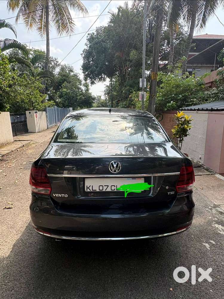 Single Owner,2017 1.2l Vento Highline At, Low Km