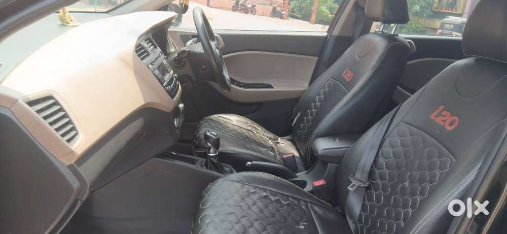 Hyundai I20 Sportz 1.4 Crdi 6 Speed Bs-iv, 2015, Diesel
