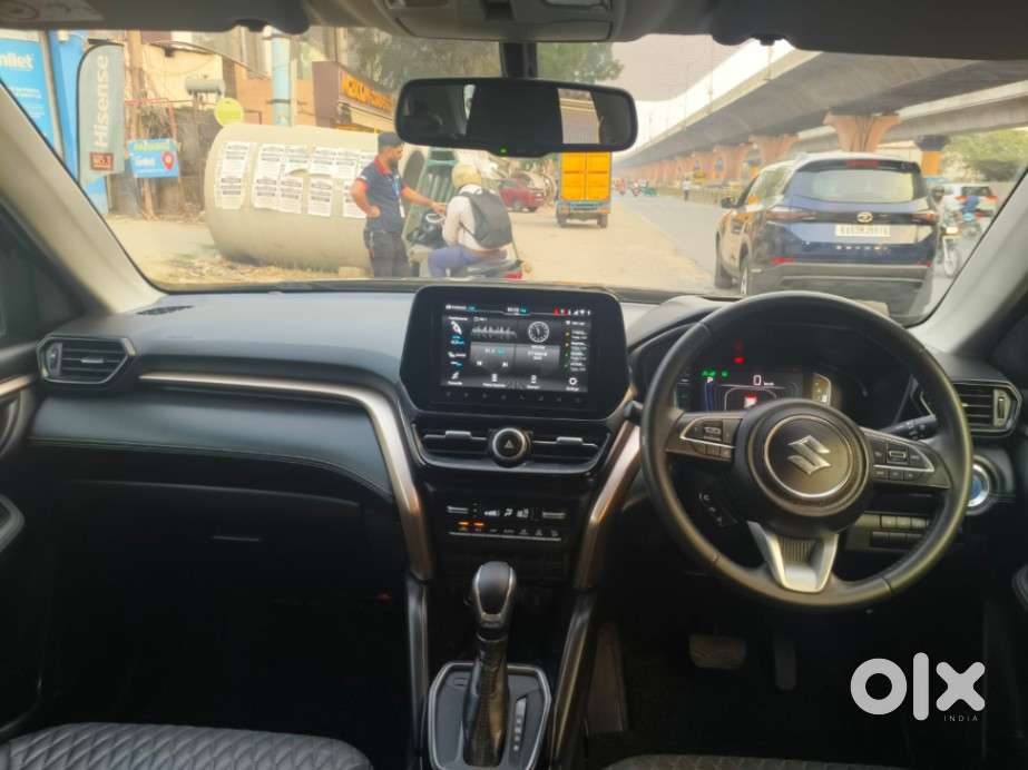 Maruti Suzuki Grand Vitara 1.5 Alpha Smart Hybrid At, 2023, Petrol