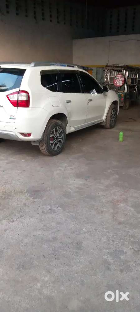 Nissan Terrano 2014