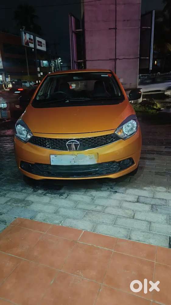 Tata Tiago Revotron 2018