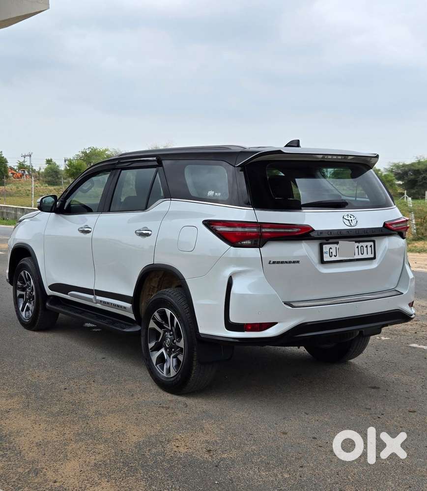 Toyota Fortuner Legender 4x2 At 2.8, 2024, Diesel