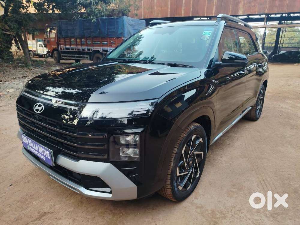 Hyundai Alcazar Platinum, 2025, Petrol