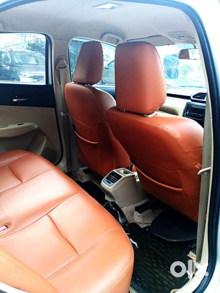 Maruti Suzuki Swift Dzire Amt Zxi, 2019, Petrol