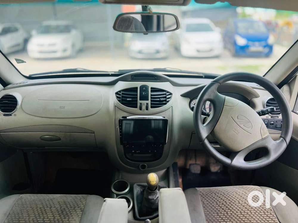 Mahindra Quanto C8, 2014, Diesel