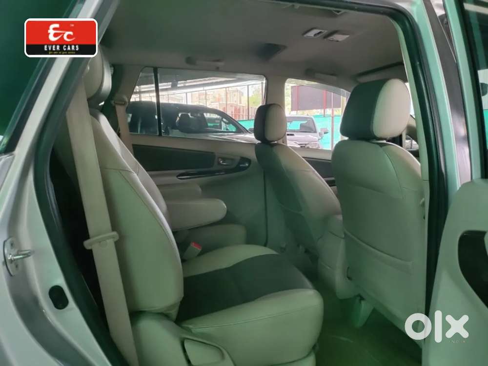 Toyota Innova 2.5 Vx 7 Seater Bs Iv, 2014, Diesel