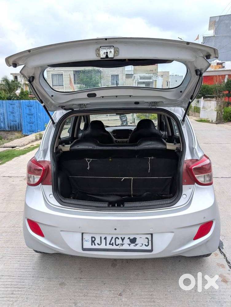 Hyundai Grand I10 1.2 Crdi Sportz, 2015, Diesel