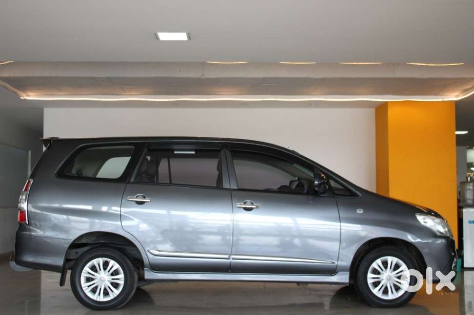 Toyota Innova 2.5 G (diesel) 7 Seater, 2015, Diesel