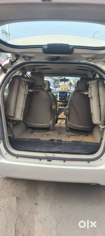 Toyota Innova 2.5 V 7 Str, 2014, Diesel
