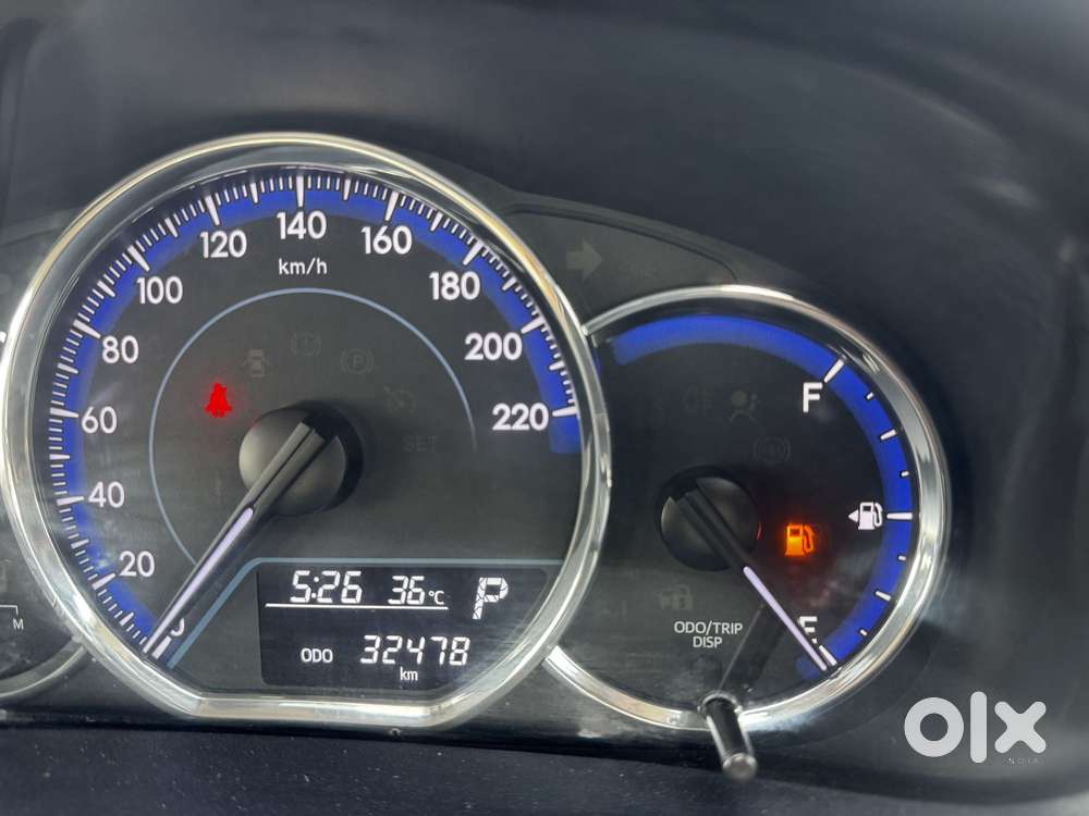 Toyota Yaris J Cvt, 2020, Petrol