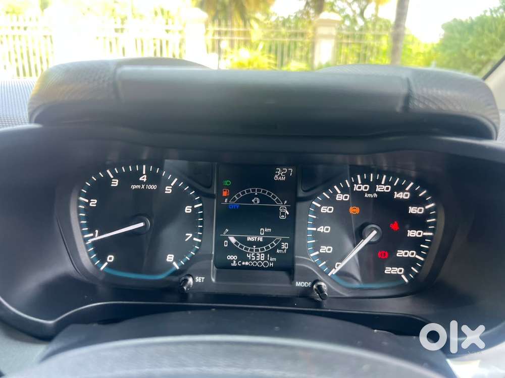Tata Altroz Xz, 2021, Petrol