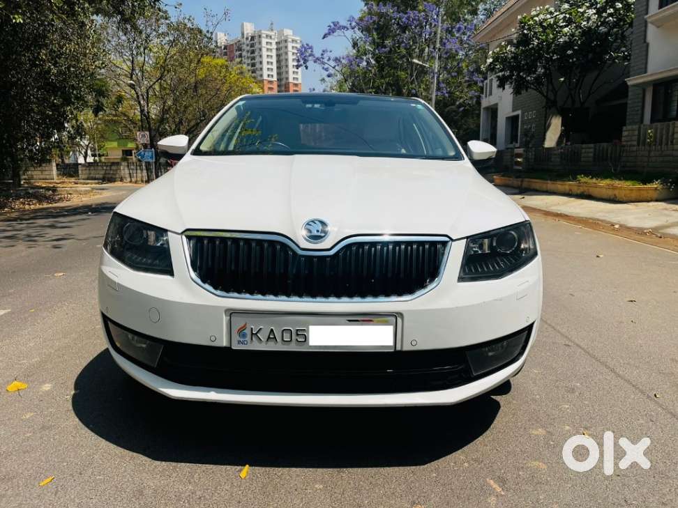 Skoda Octavia Elegance 2.0 Tdi At, 2015, Diesel