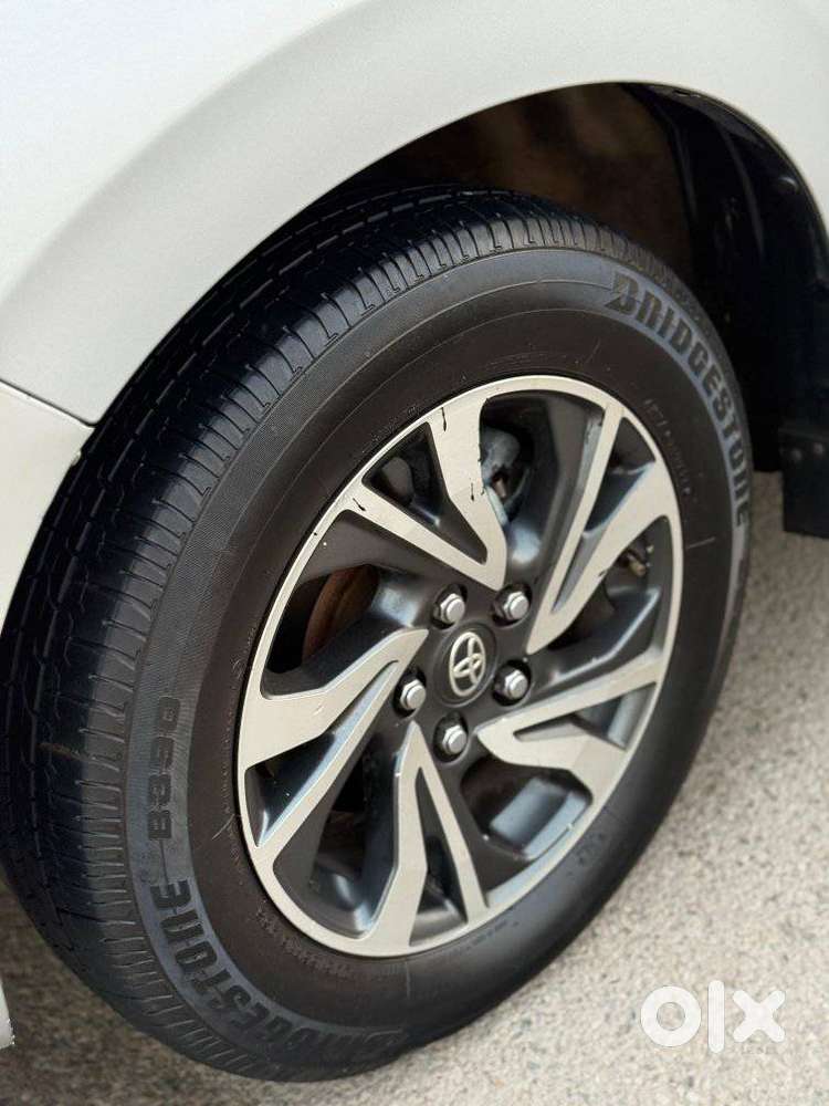 Toyota Innova Crysta [2020-ongoing] 2.7 Gx Mt 7 Str, 2021, Diesel