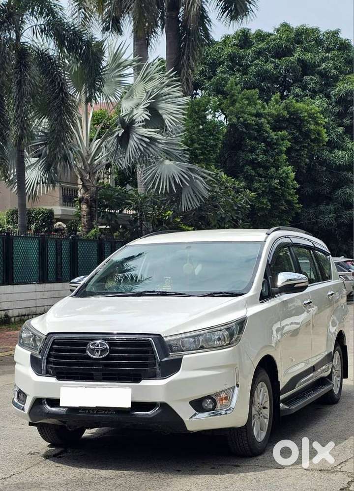 Toyota Innova Crysta 2.4 G Mt, 2017, Diesel