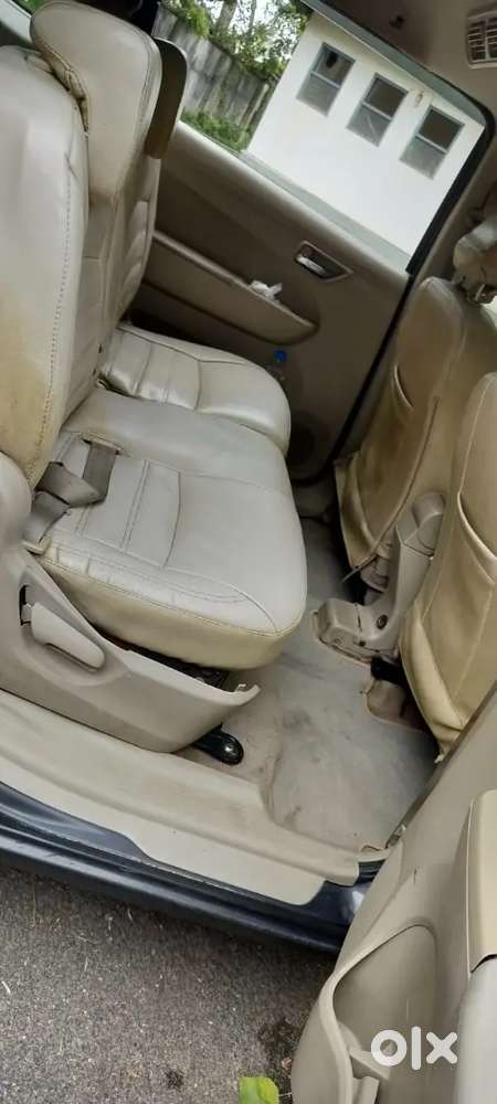 Maruthi Suzuki Ertiga Vdi ( Airforce Person Used)