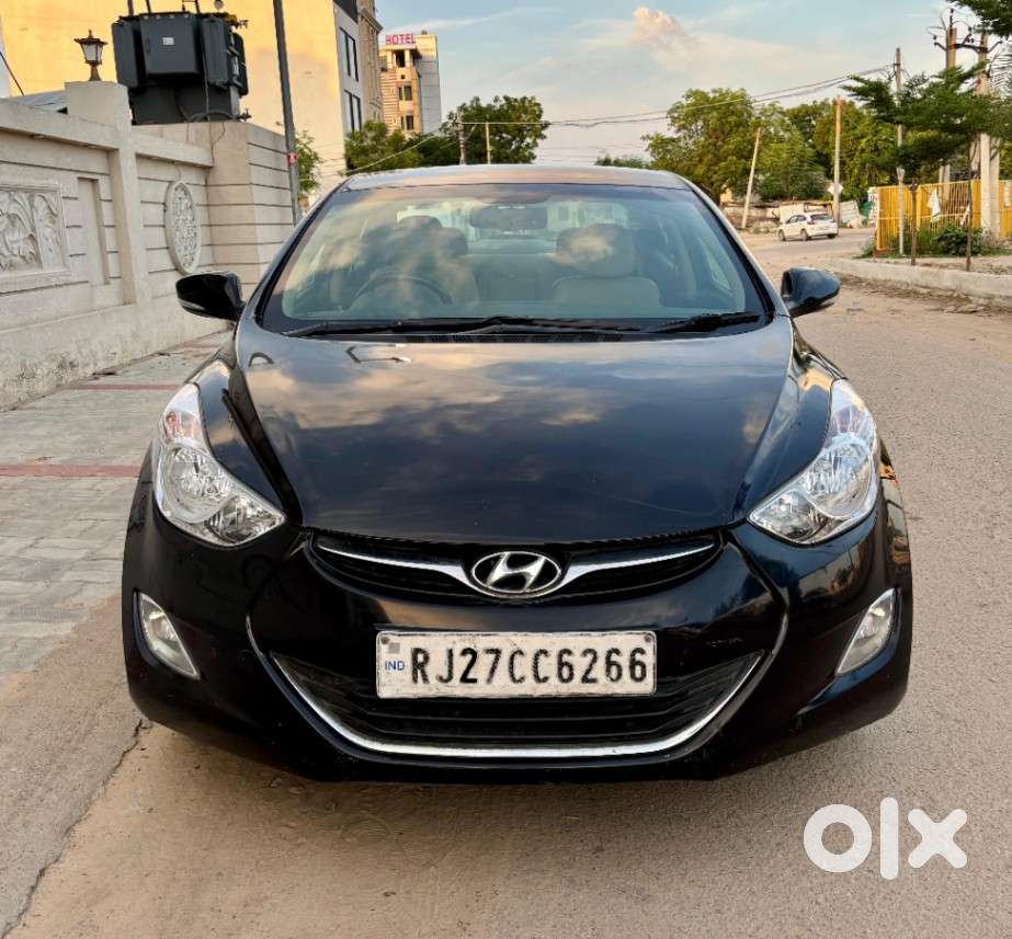 Hyundai Elantra 1.8 Sx Mt, 2013, Petrol