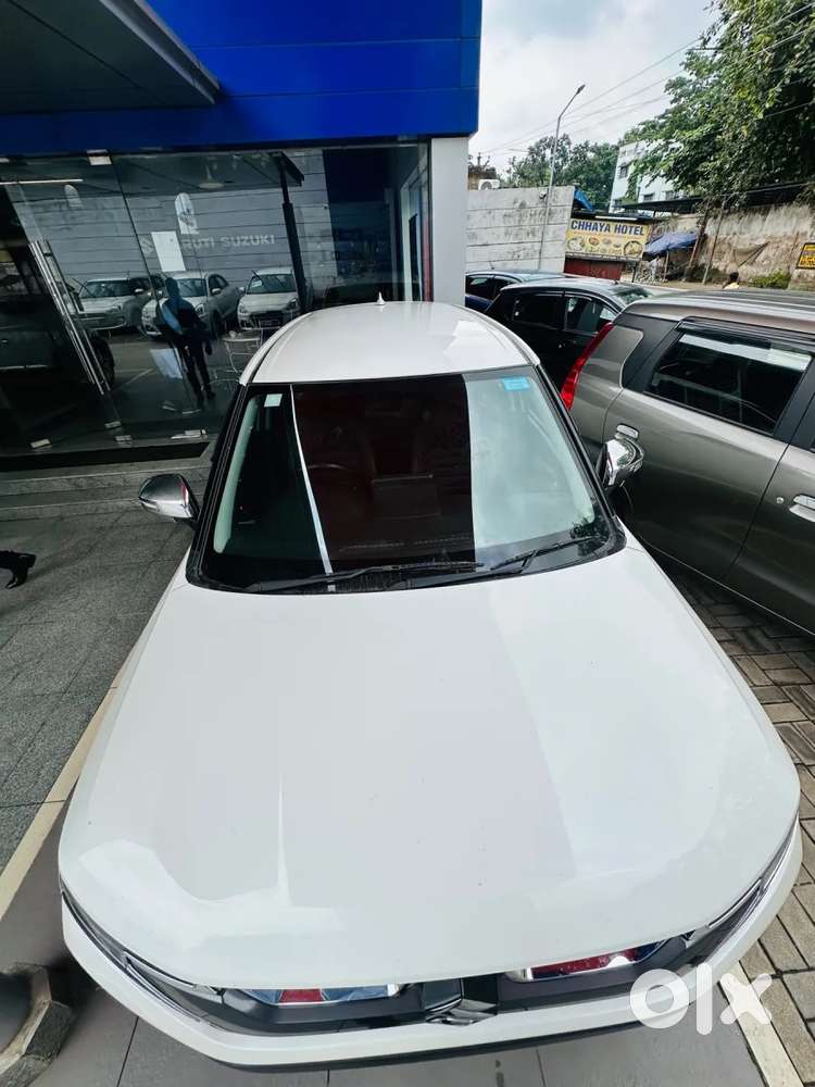 Maruti Suzuki Vitara Brezza 1.5 Vxi, 2025, Petrol