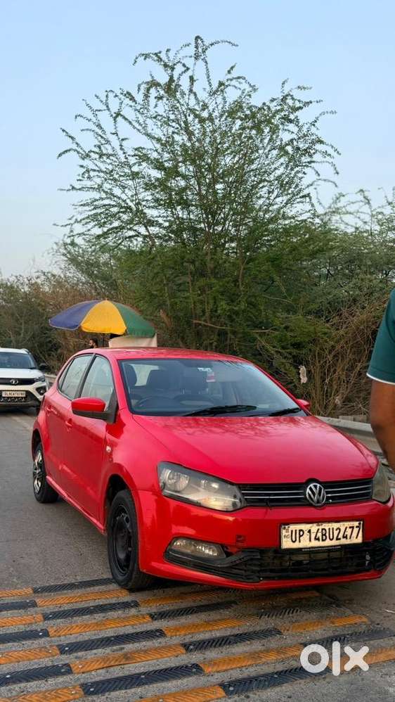 Volkswagen Model 2012 Car