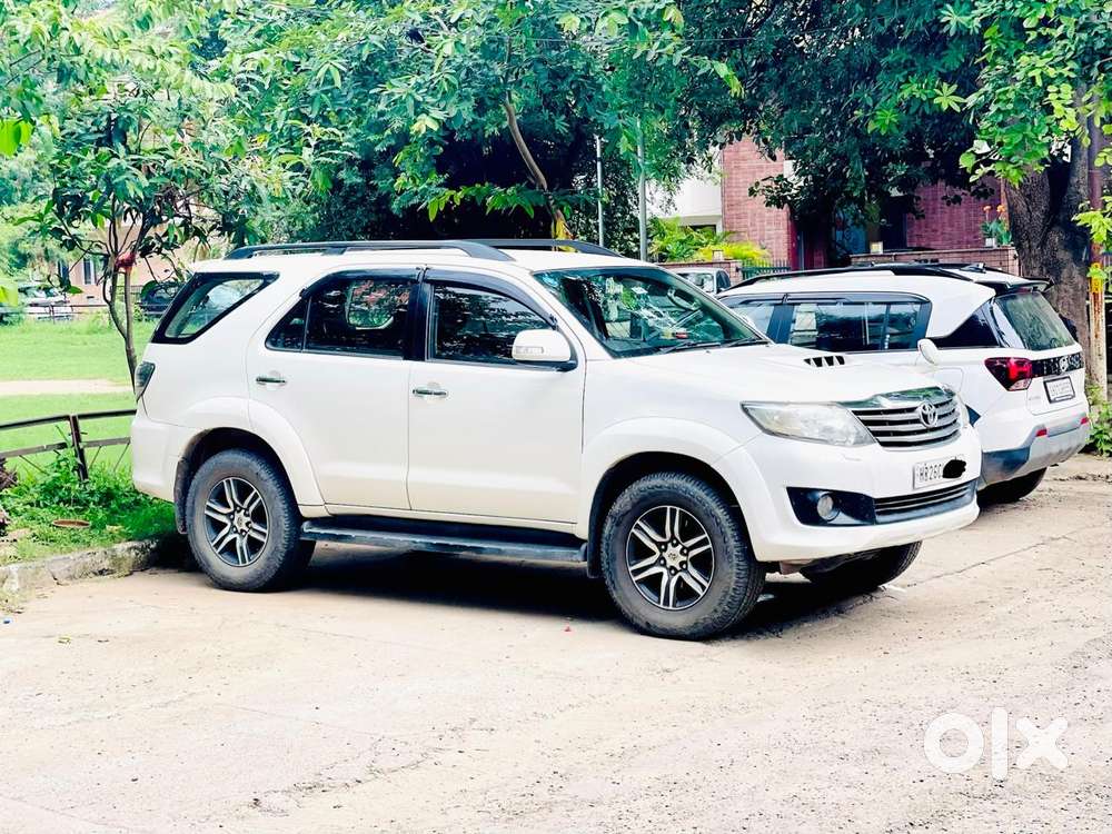 Toyota Fortuner 3.0 4x2 Automatic, 2014, Diesel