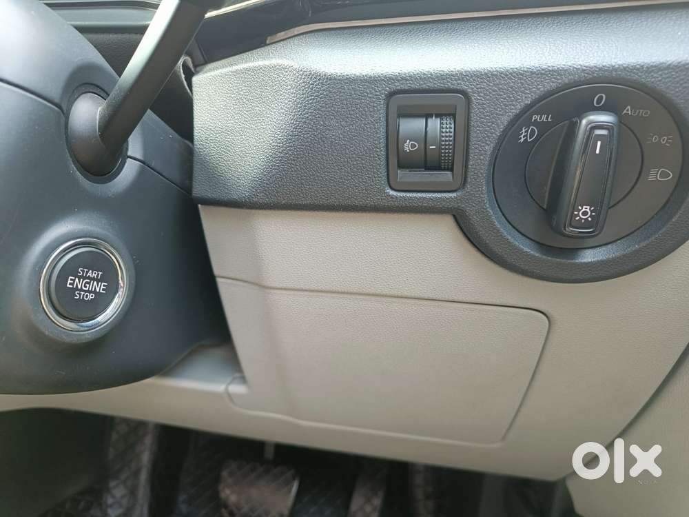 Skoda Kushaq 1.0 Tsi Style At, 2022, Petrol