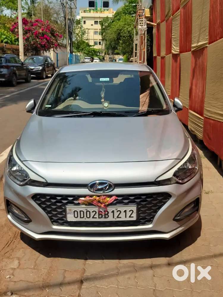 I20 Asta Top Model With Well Maintained Condition