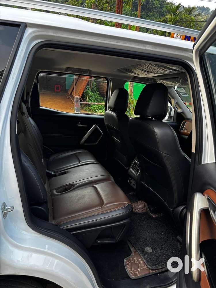 Mahindra Scorpio N Z8 Select Diesel At 2wd 7-seater, 2024, Diesel
