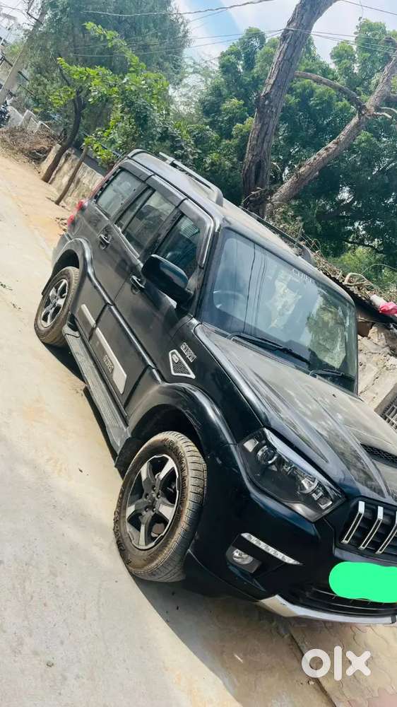 Mahindra Scorpio Classic 2023 Diesel 68000 Km Driven