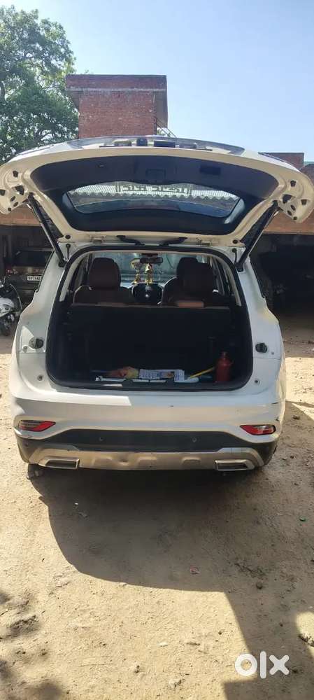Mg Hector Plus 2.0 Sharp 2021
