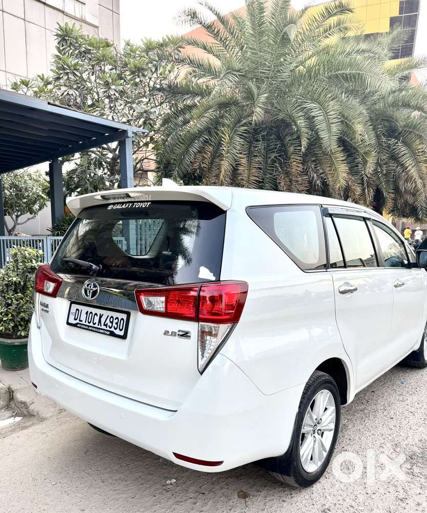 Toyota Innova Crysta 2.8 Zx At 7 Seater, 2018, Diesel