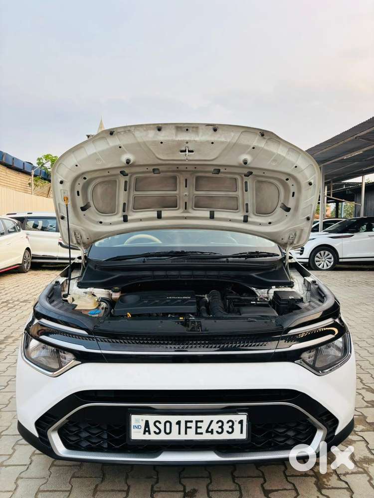 Kia Carens 1.4 Premium 7 Str, 2022, Petrol