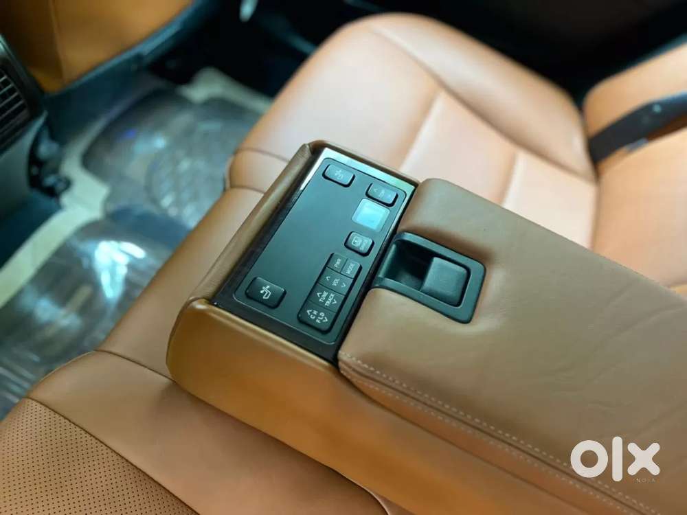 Toyota Camry Hybrid, 2018, Petrol
