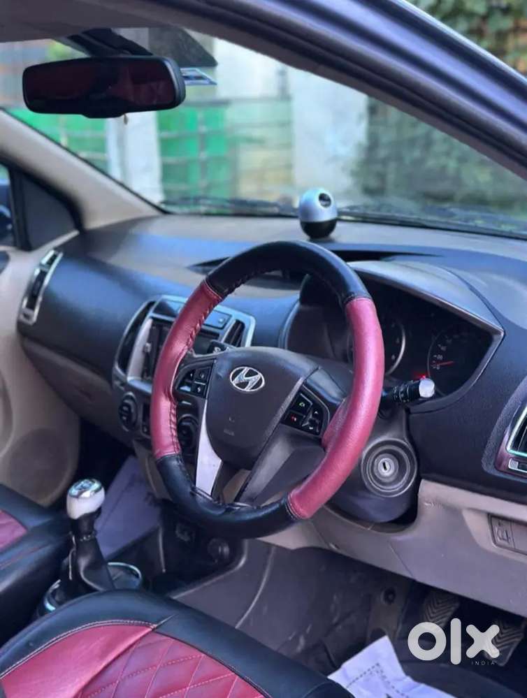 Hyundai I20 Sportz 2012