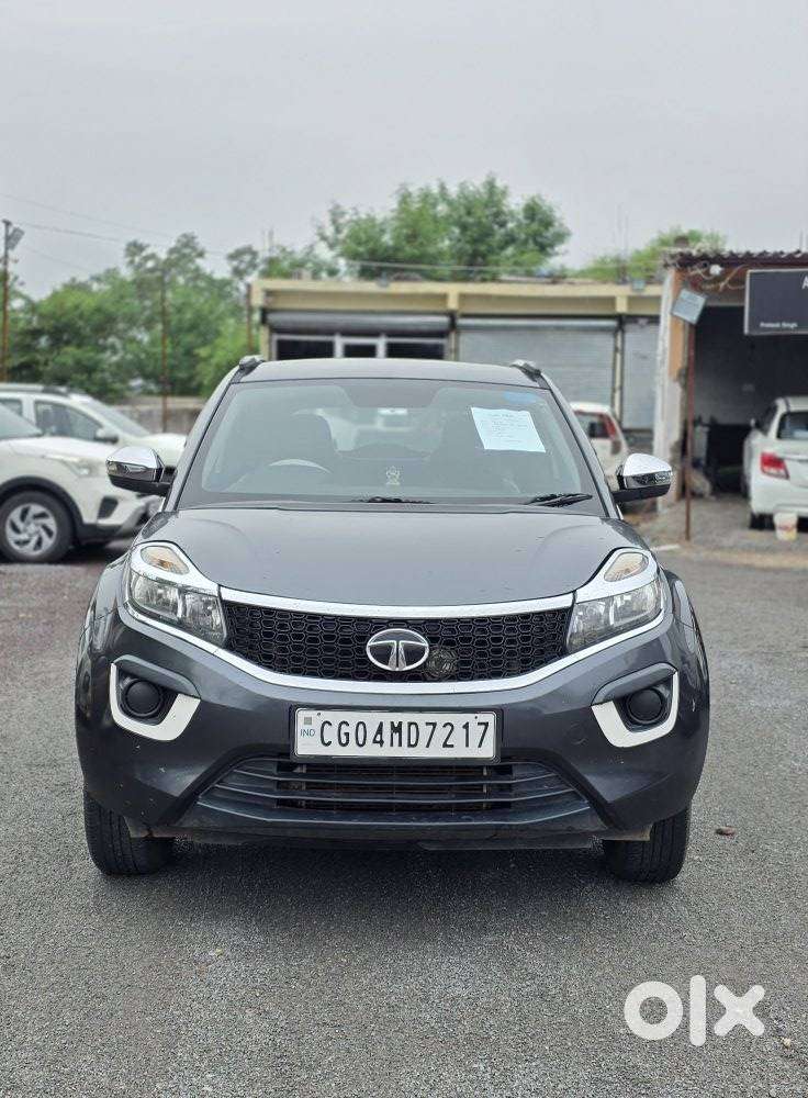 Tata Nexon 1.2 Revotron Xt, 2018, Petrol